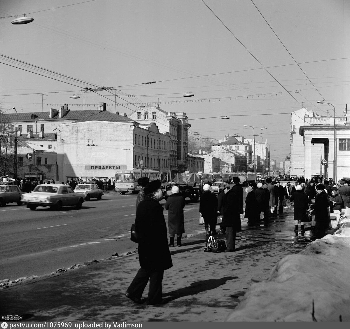 Москвы срочно. Новослободская улица 1935. Новослободская 1990. Новослободская 1950 г. Новослободская улица до революции.