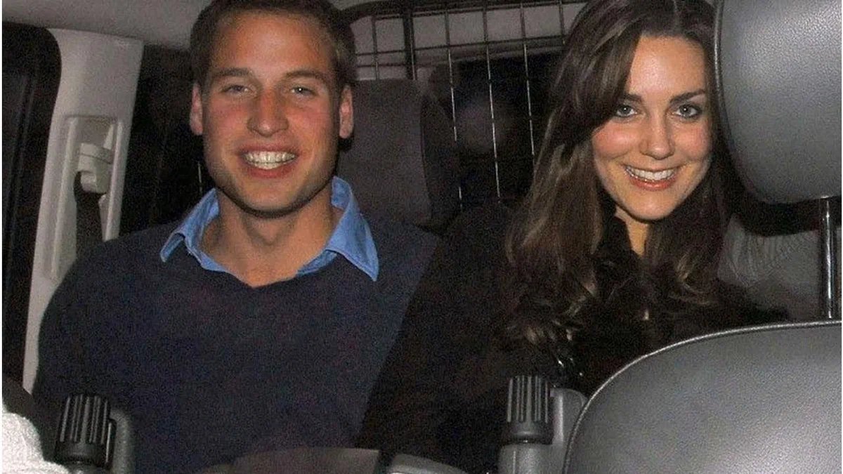 Кейт и уильям в юности. Принц уильям и кейт в молодости. Принц уильям и кейт миддлтон. Принц уильям и кейт миддлтон. Кейт миддлтон и принц уильям в молодости.