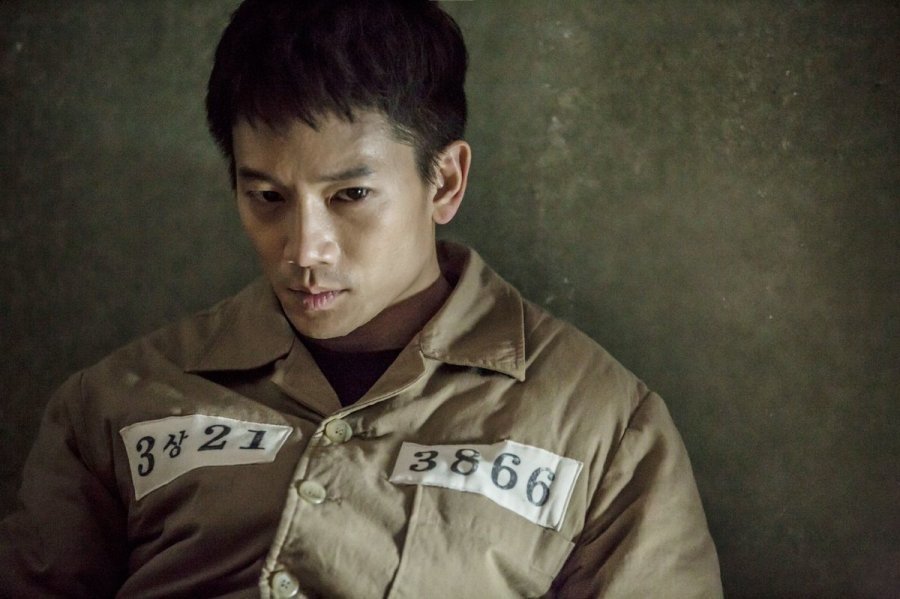 Подсудимый 2017 корея. Подсудимый дорама 2017. Подсудимый 2017. Чжи сон подсудимый. Подсудимый 2017.