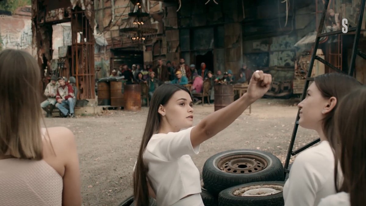 фильм фильм 2022. бабушка рады из 2 холмов. выпрашивает из фильмов. два холма чичи. пелагея невзорова в сериале два холма.