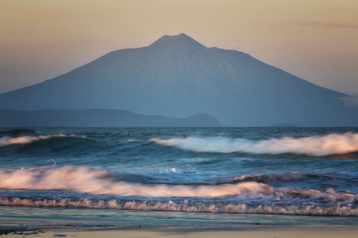 Вулкан тятя кунашир фото