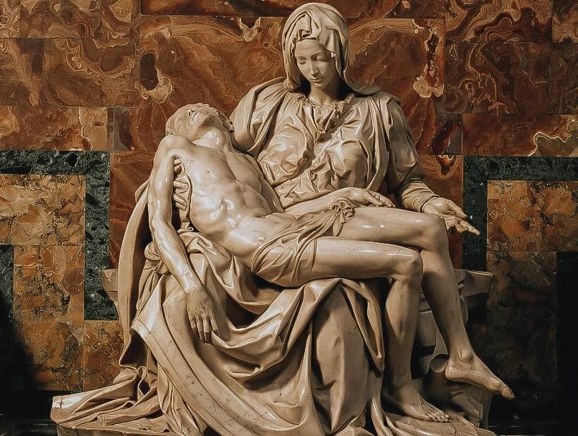 греция мирон дискобол. поцелуй родена в эрмитаже. роден в эрмитаже. терракота clodion. детище скульптора 8 букв.