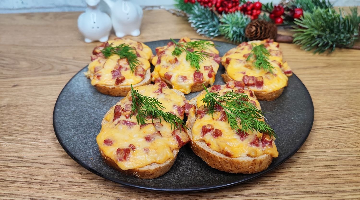 Мини пицца на хлебе