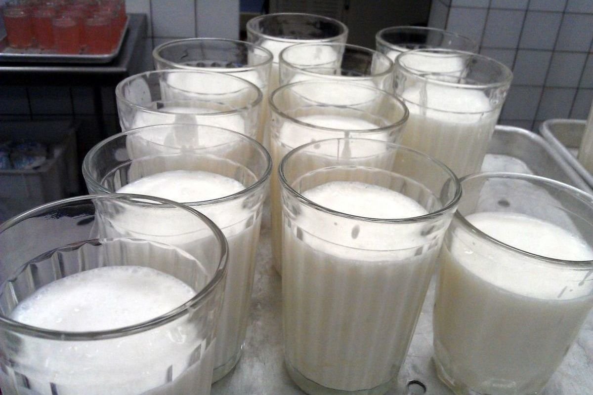 еда в советских столовых. меню столовой ссср. сметана в советских столовых. советские повара в столовой. столовые 90х.