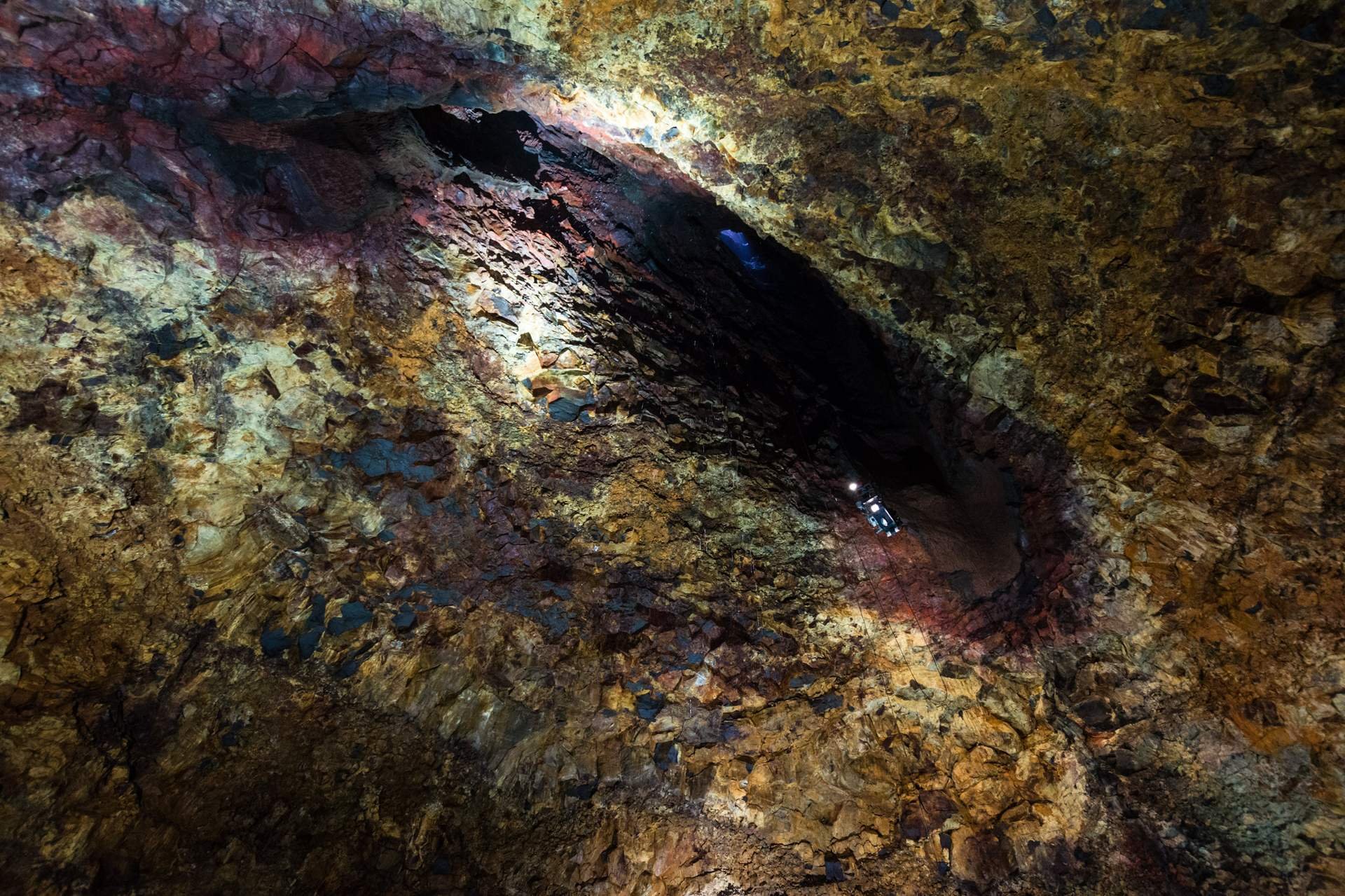 Трихнукагигур - Единственный вулкан в мире, в который вы можете ...