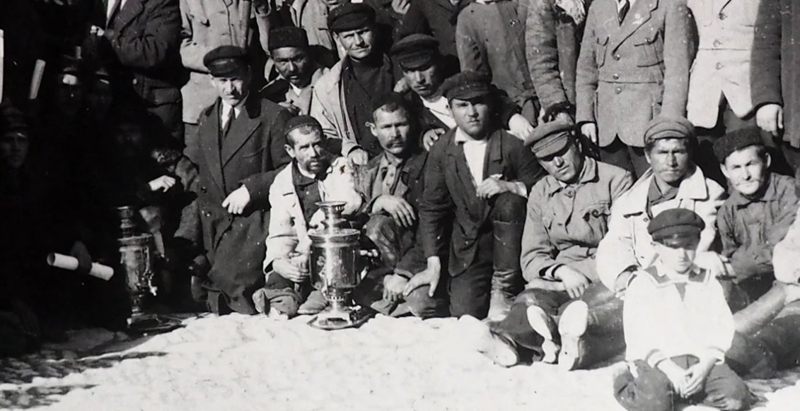 Инвалиды второй мировой. Советские самовары инвалиды. Остров валаам сталинские самовары. Сталин инвалиды. Советские самовары инвалиды.