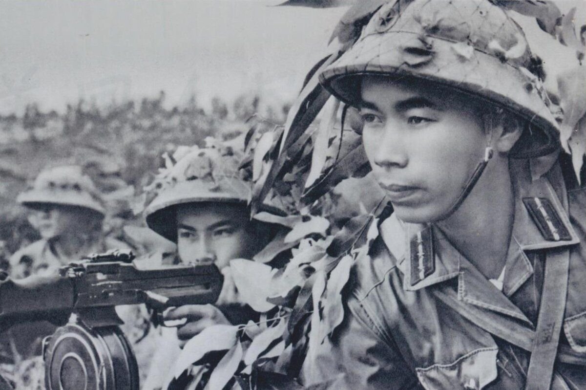 Прически времен вьетнамской войны