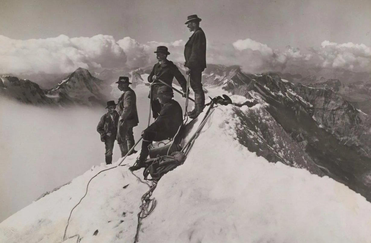 путешественники прошлых веков. джеймс кук 1770. путешествие джеймса кука 1770. велосипед начала 20 века. джеймс кук портрет.