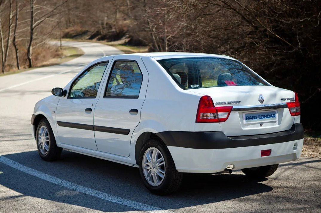 Dacia Logan 2004