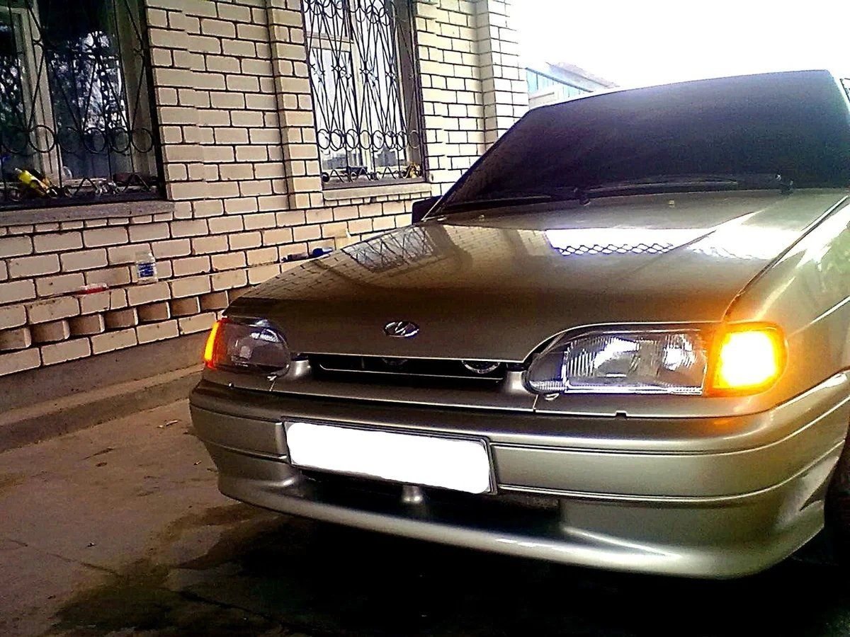 сделать горящие поворотники. сделать горящие поворотники. габариты в поворотники шевроле круз. горящие поворотники ваз 2114. ауди 100 с4 американские габариты.