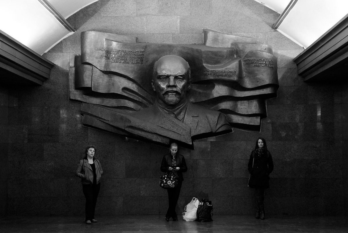 ленин 1923. ленин в 1905 году. ленин вождь пролетариата. владимир ильич ленин. памятник ленину во фрязино.