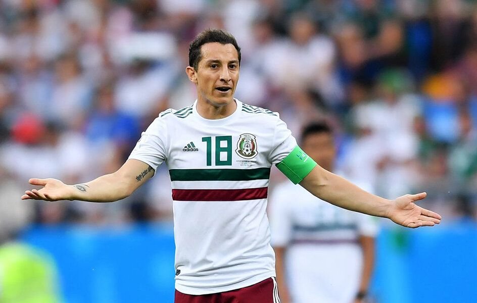 Alessandro iengo. Андрес эскобар футболист. Андрес аи. Иньеста виссел кобе. Андрес аи.