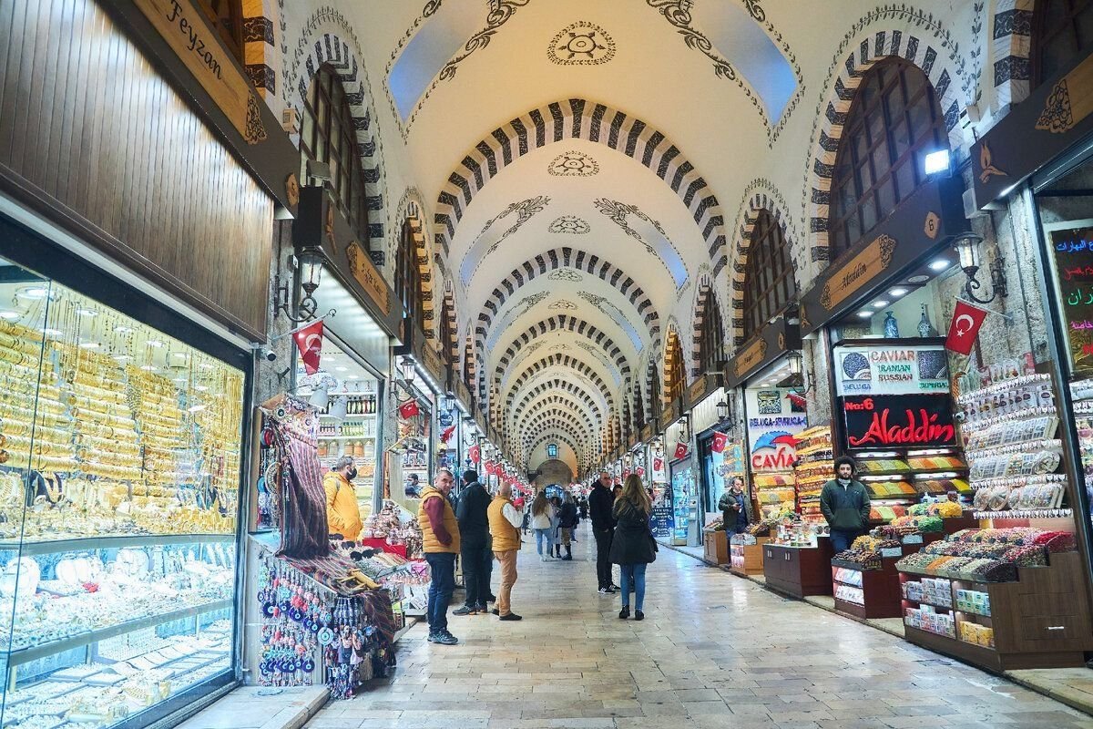 Египетский базар в стамбуле фото