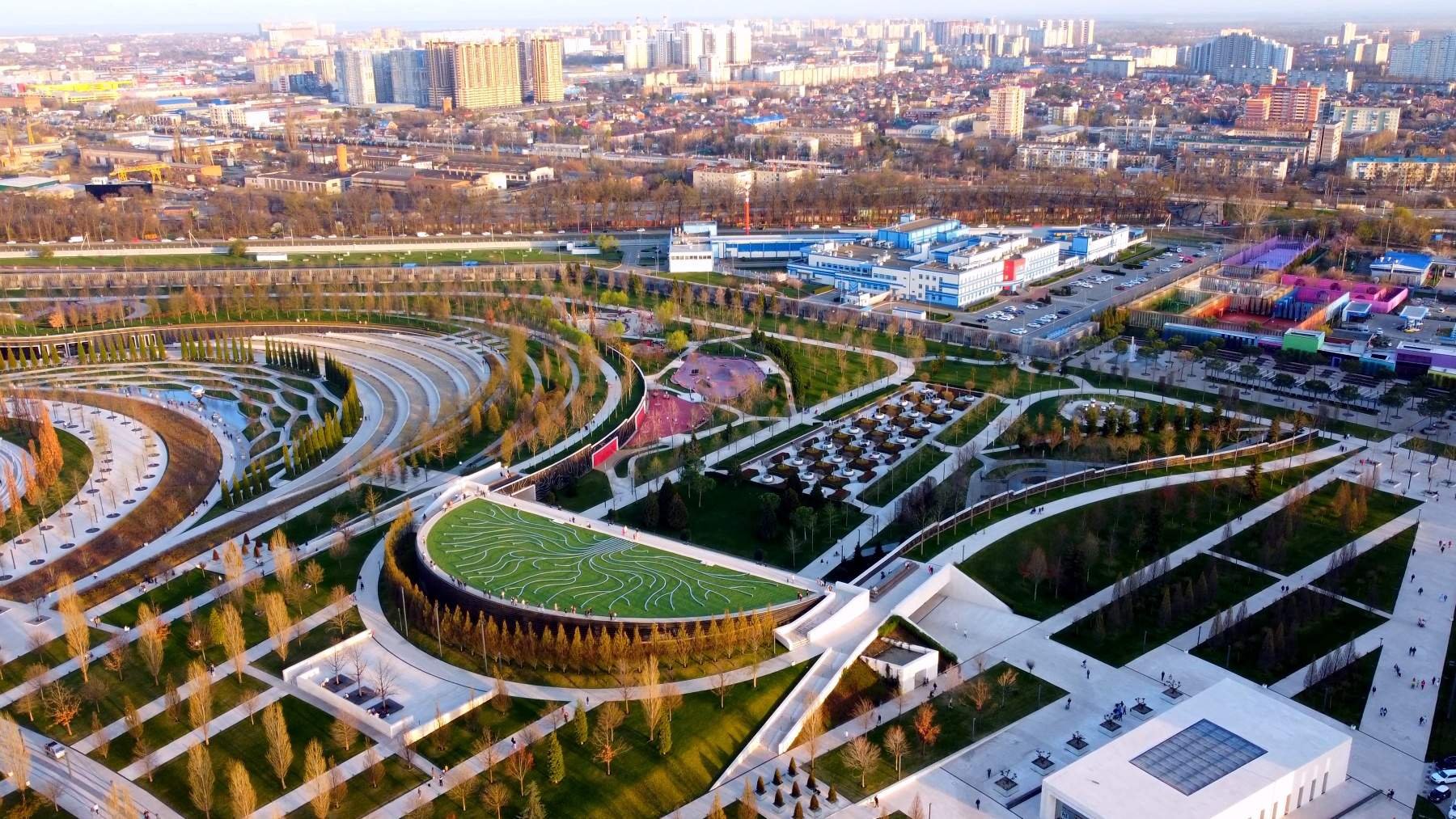 Парк Галицкого в Краснодаре 2023