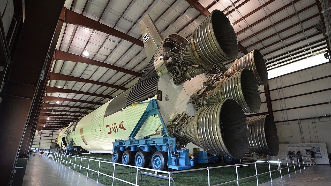 Двигатель f-1 Сатурн-5