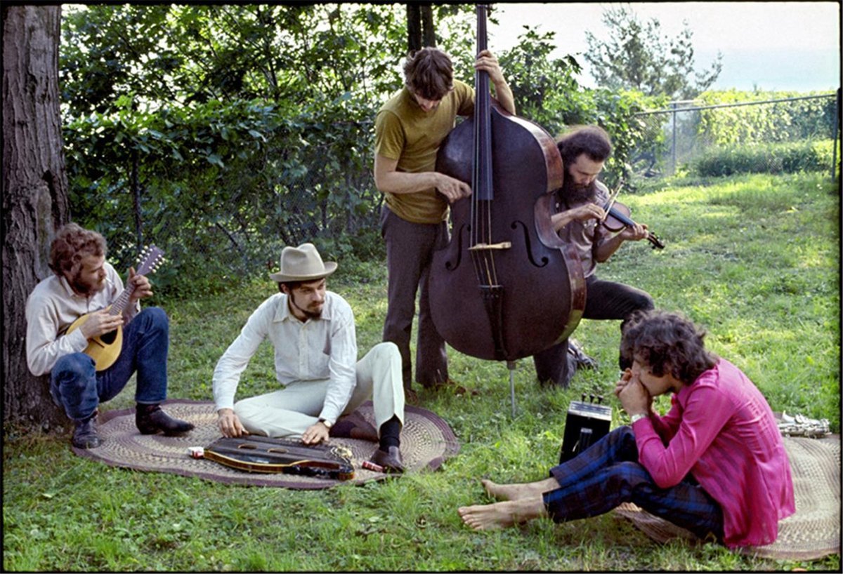 The band. Боб Дилан хиппи. The Band the Band 1969. Bob Dylan - at Woodstock '94 (2007). Влюбленные женщины фильм 1969 сцена борьбы.