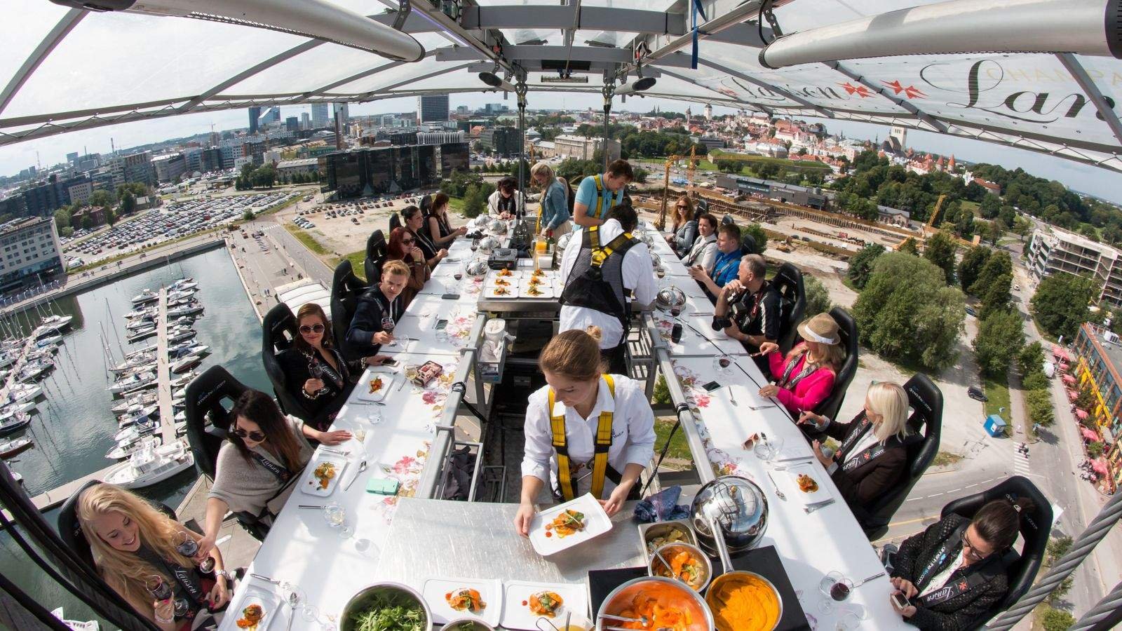 Ресторан «dinner in the Sky», Брюссель