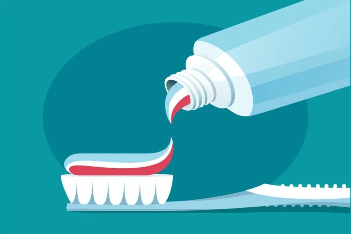 Можно чистить зубы в рамадан зубной пастой. Тюбик зубной пасты. Мультяшная зубная щетка и паста. Зубная паста выдавленная. Зубная паста выдавливается.