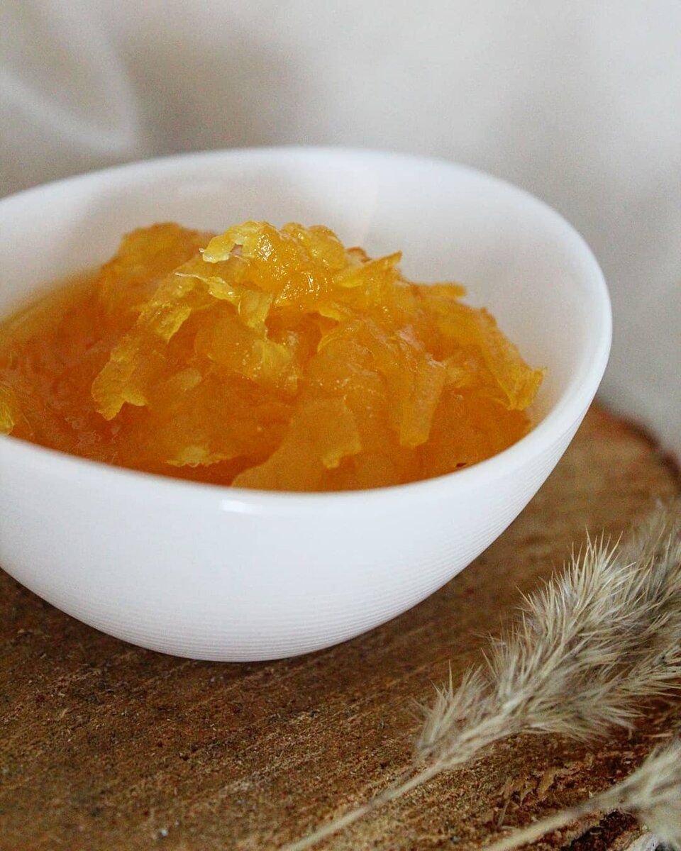 Тыкву натереть. Тыква на терке. Тыкву натереть. Тыкву натереть. Натереть тыкву на терке.