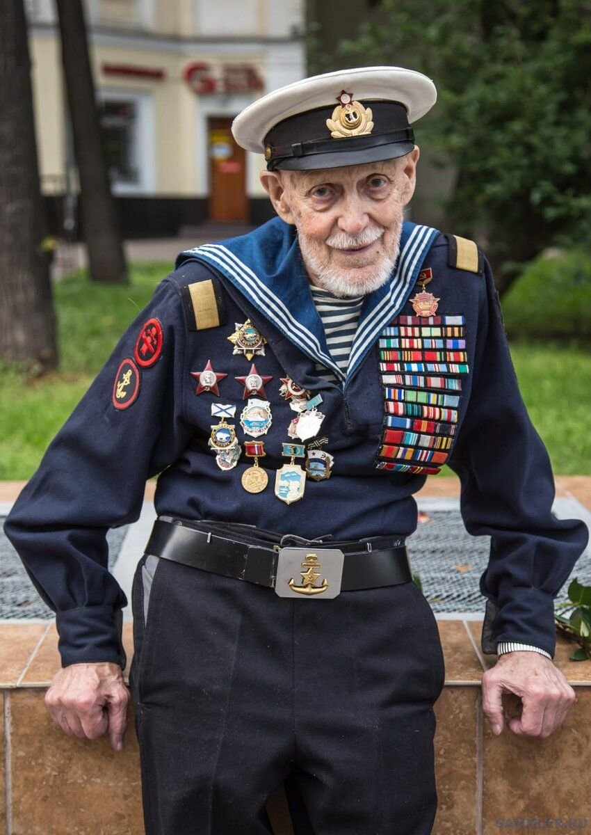 Фото ветеранов вов с наградами с именами