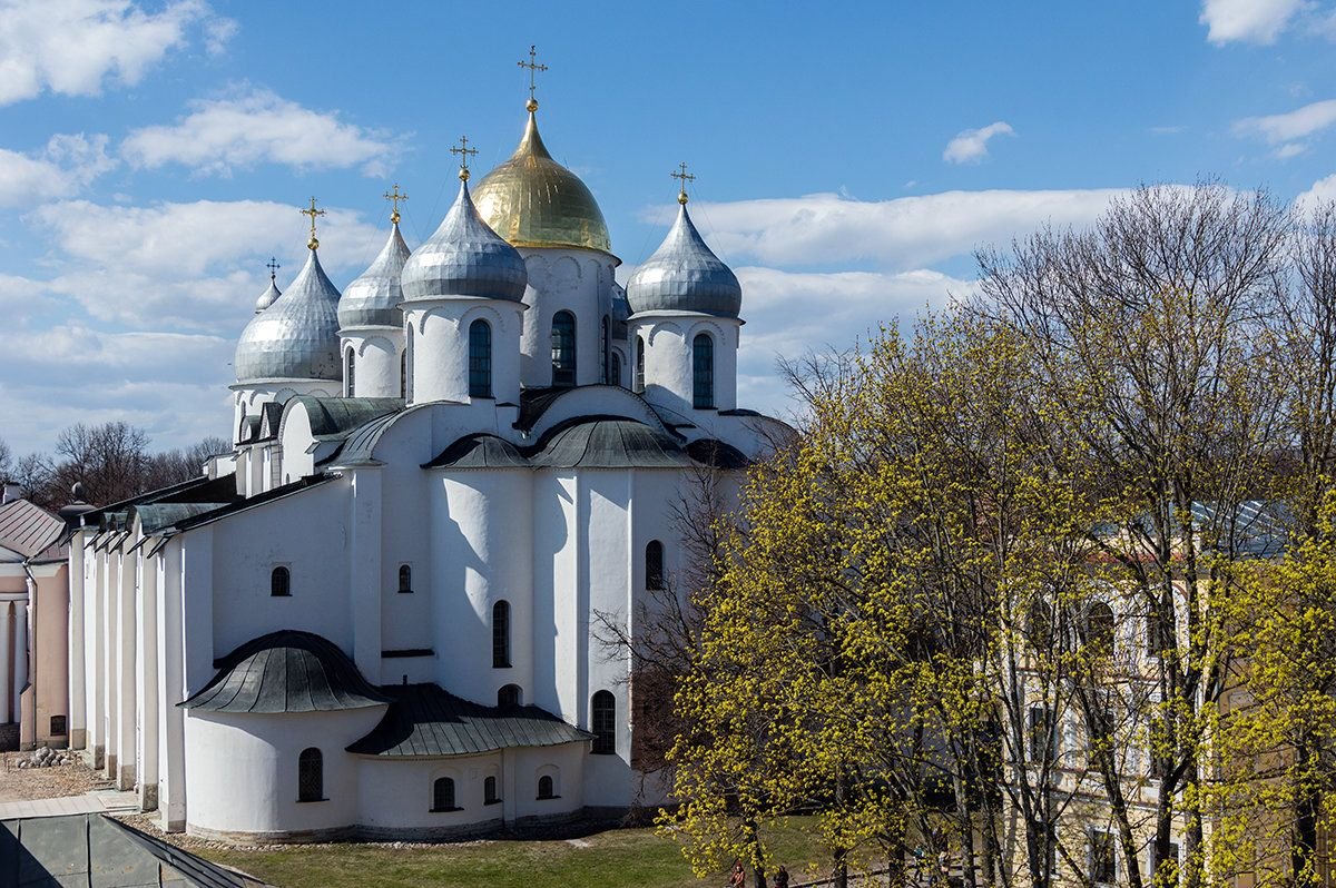 Луковичные купола св София