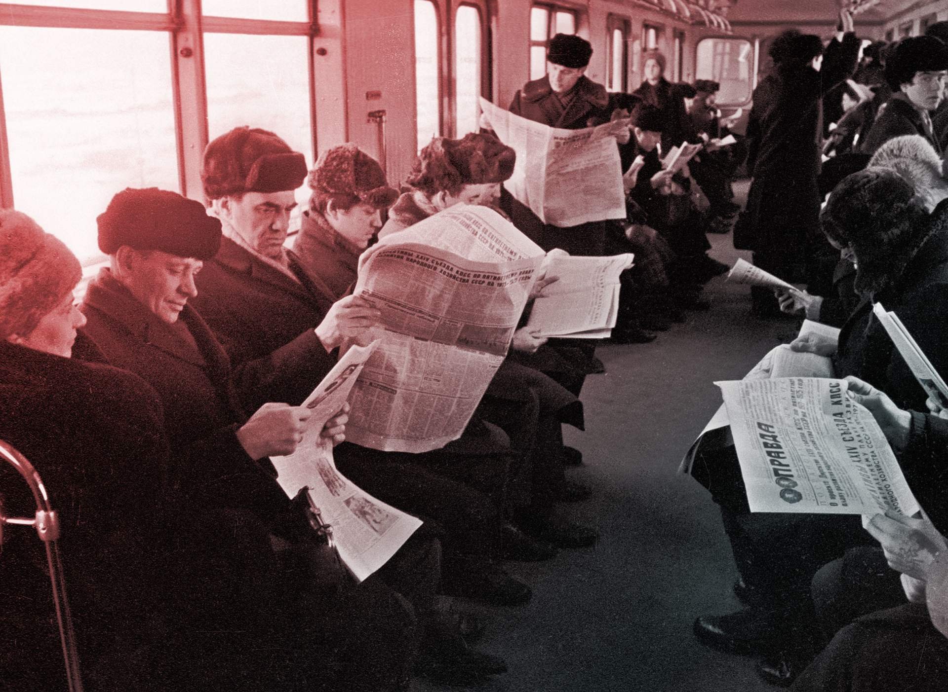 женщины ссср. ссср 60-е годы. 1960е ссср люди культура. читает большую советскую. советские школьники в библиотеке.