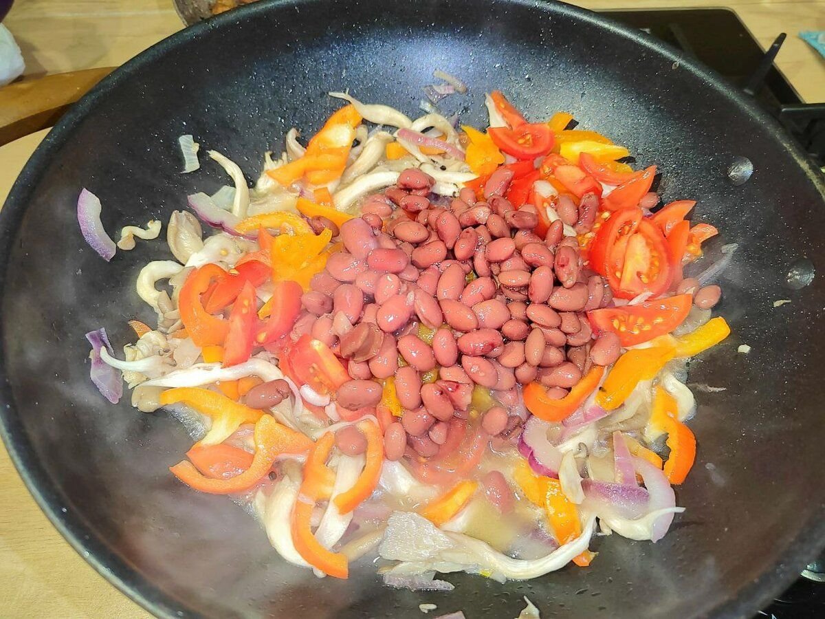 Очень вкусная закуска из Мексиканской кухни - такос с острой курочкой