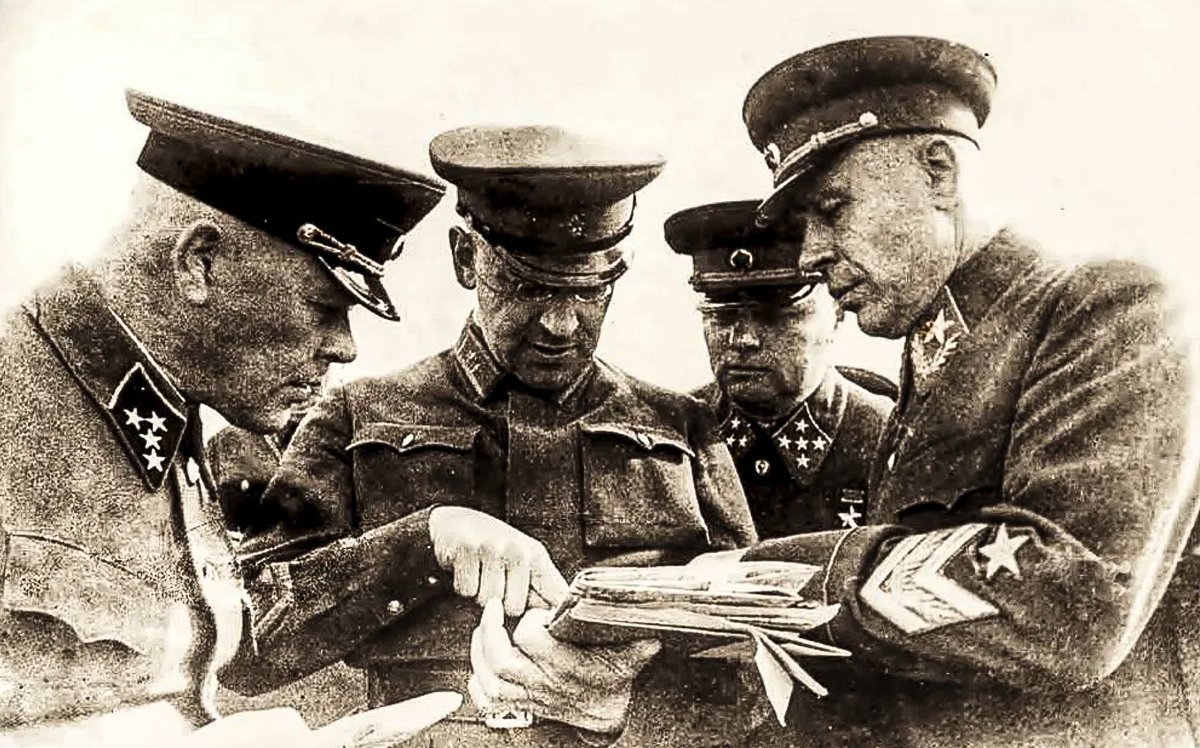 Командующий западным фронтом красной армии в 1941
