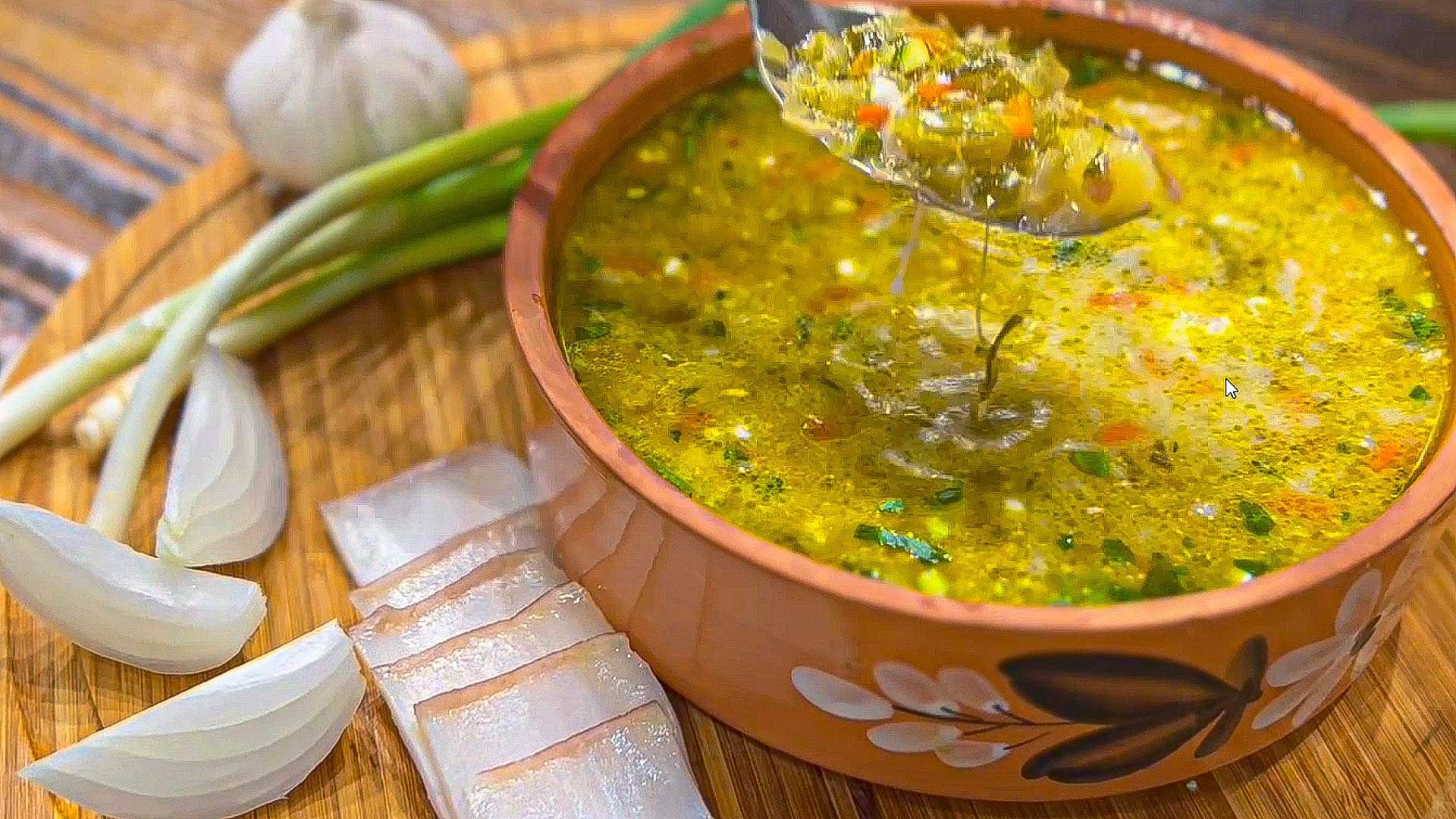 Щи из черного крошева. Как варить серые щи. Щи черное крошево. Щи русские из крошева. Щаница капуста.