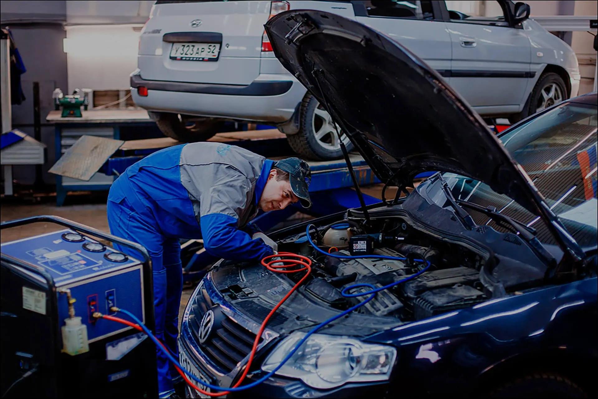 Техобслуживание автомобиля отзывы. Техническое обслуживание автомобиля. Починка автомобиля. Техобслуживание автомобиля. Техническое обслуживание легковых автомобилей.