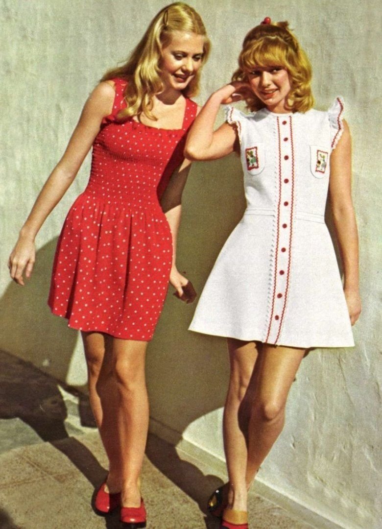 Советские девочки в платьях