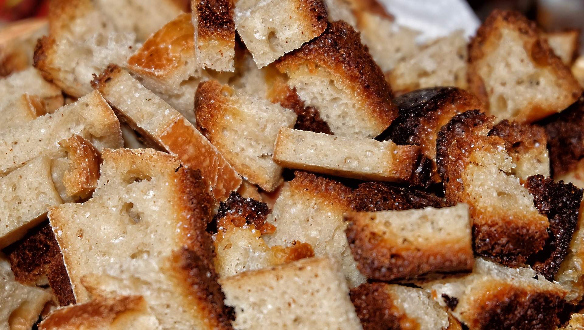 Сухарики из хлеба