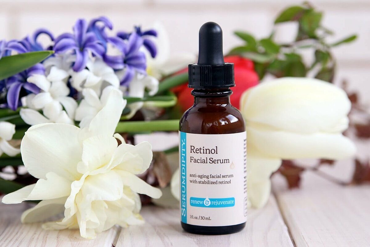 Ретинол для жирной кожи. Retinol Serum сыворотка. Айхерб сыворотка с ретинолом. Serum с ретинолом айхерб. Retinol facial Serum.