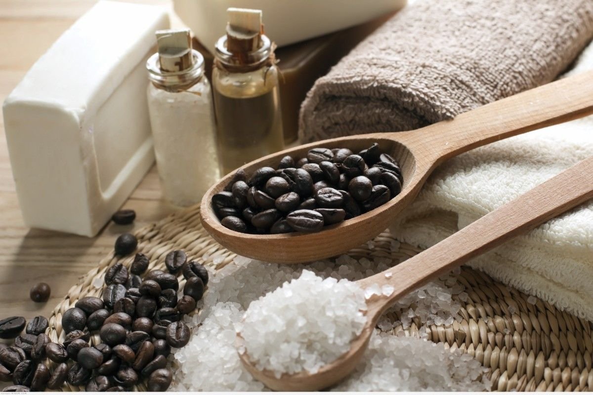 Кофе с солью. Чашка кофе. Чай соль кофе. Зачем в кофе добавляют соль. Щепотка соли.