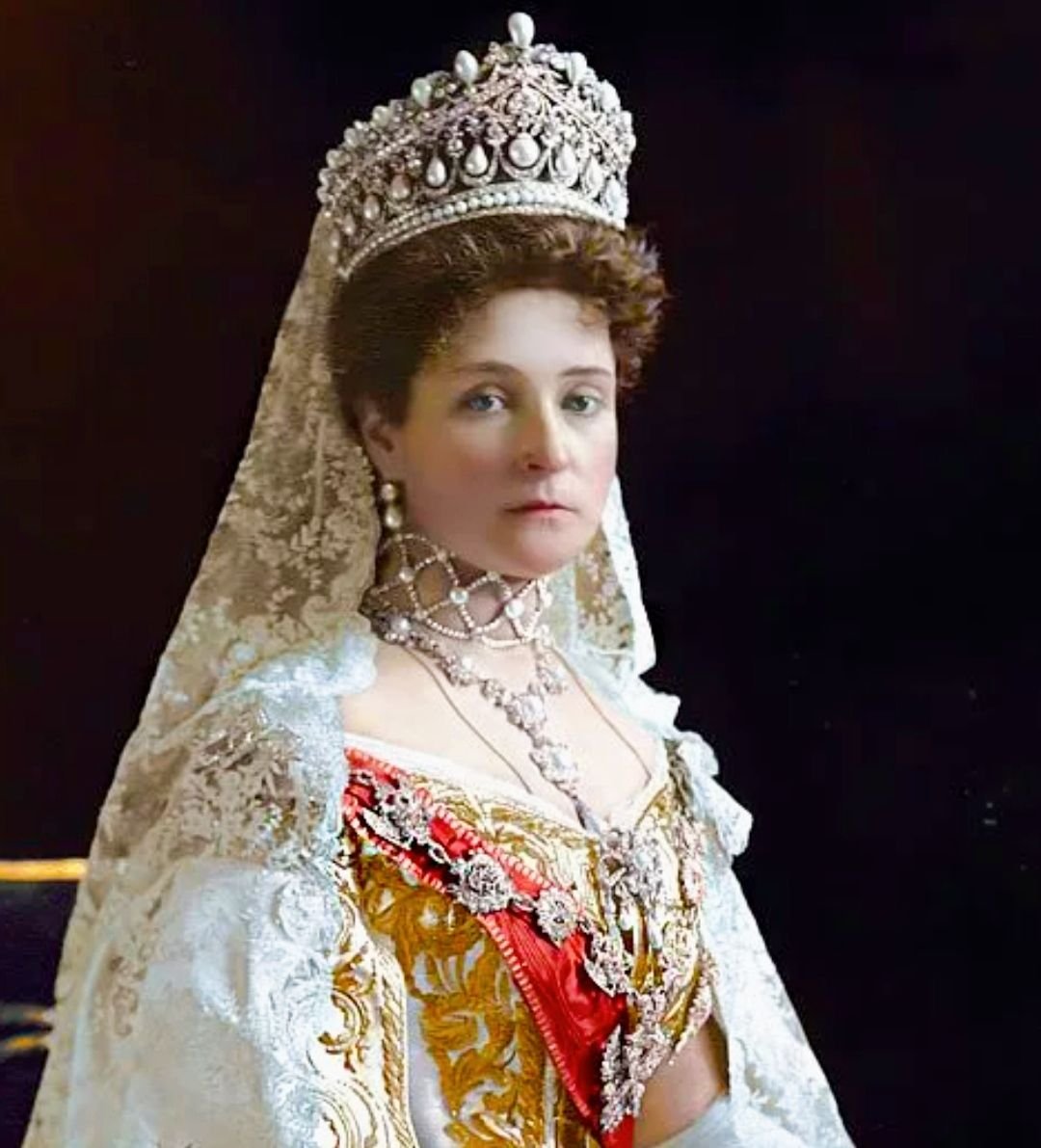портрет императрицы александры федоровны. российские королевы имена. николай бодаревский "портрет императрицы александры федоровны". российские королевы имена. принцесса шарлотта прусская жена николая 1.