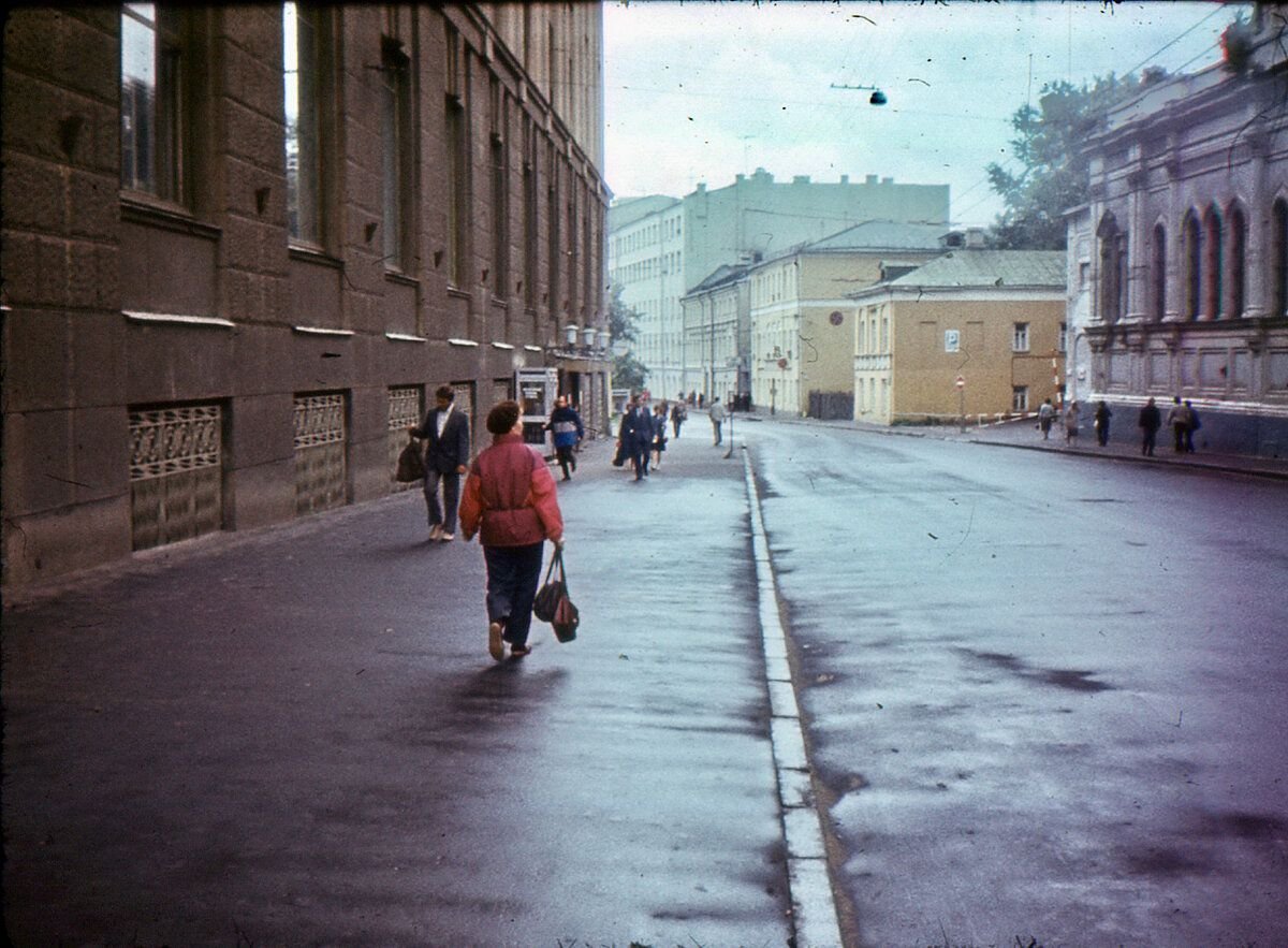 Улица Огарева в Москве.