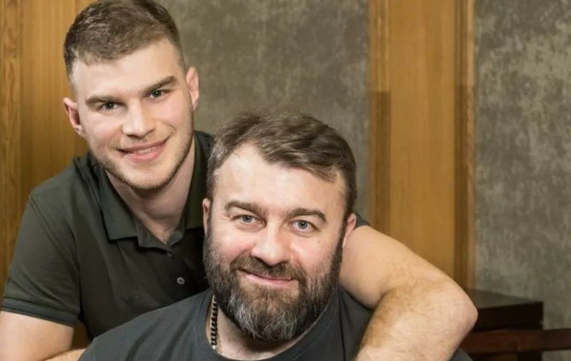 владимир любимцев сын пореченкова. михаил пореченков сын владимир любимцев. что случилось с сыном актера пореченкова. что случилось с сыном актера пореченкова. михаил пореченков с сыном владимиром.