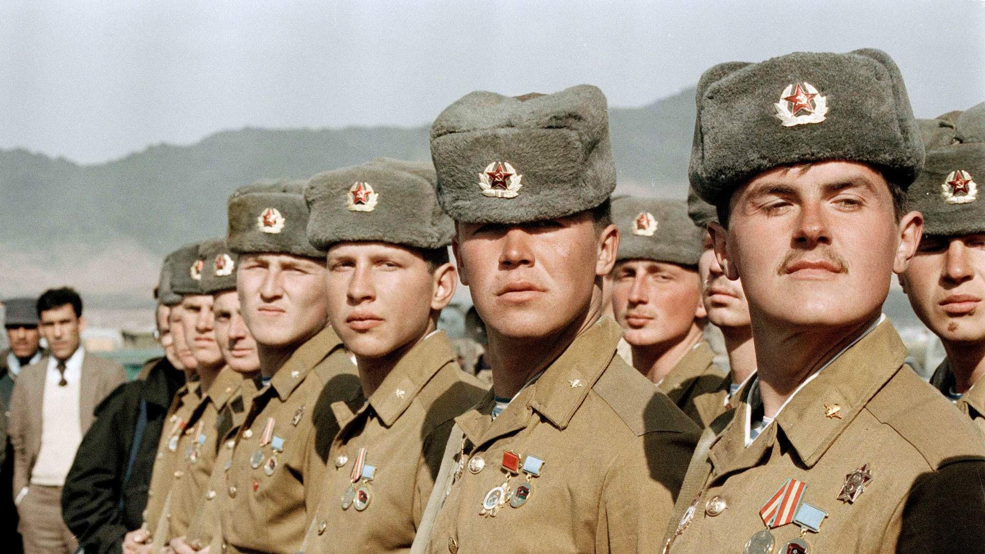 Солдат Советской армии Афган