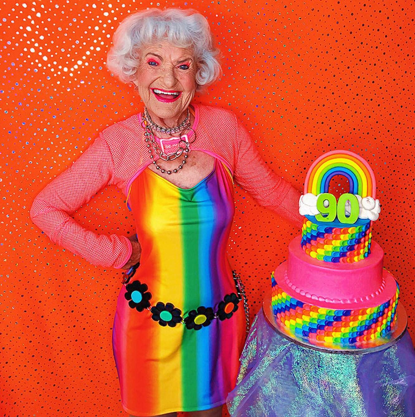 современная бабушка. айрис апфель в молодости фото. хелен рут ван винкл. айрис апфель. бадди винкл.