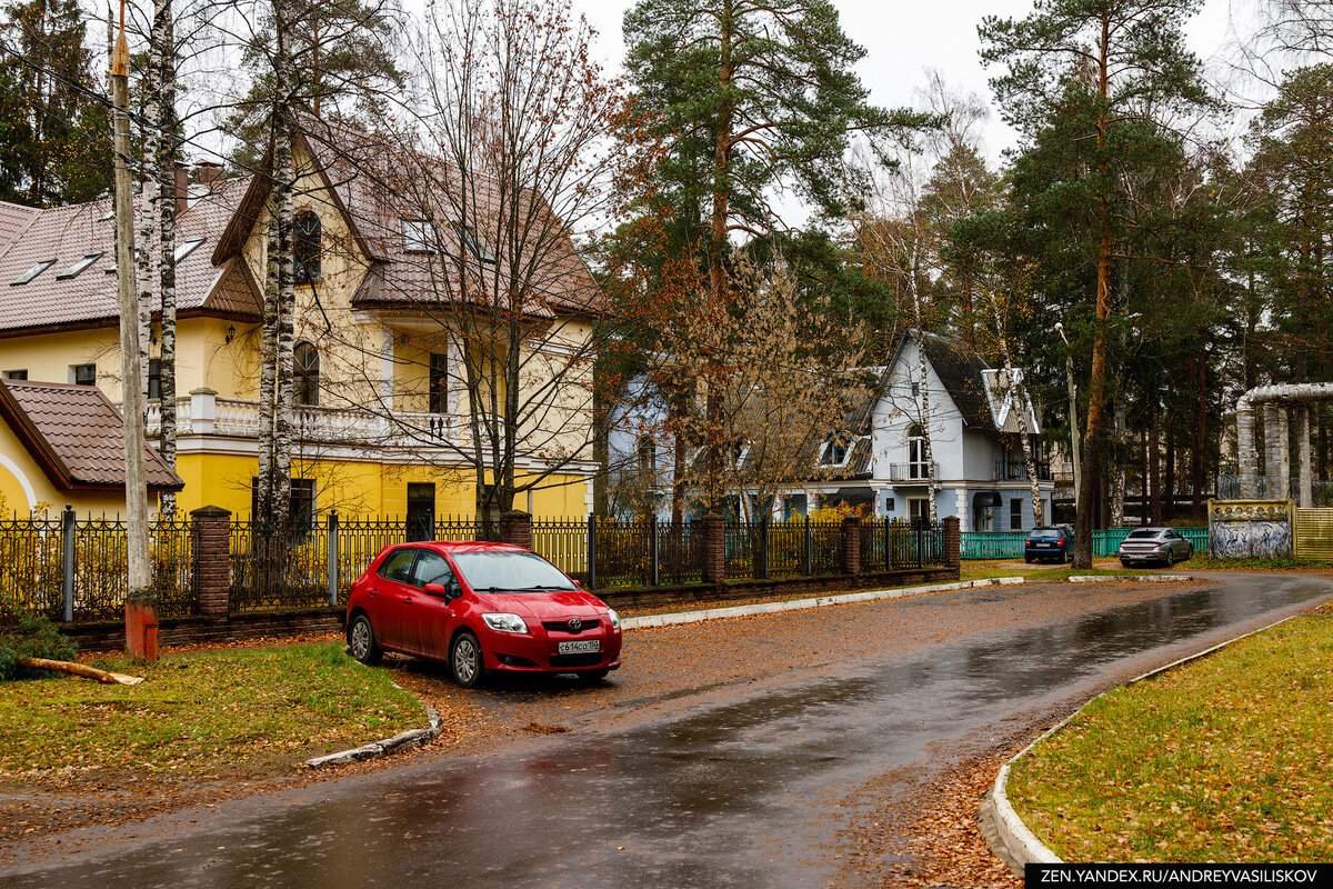 Дубна аренда. Дубна это где. Дом Саши белого в бригаде. Дом где снимали бригаду в Дубне. Где снимали бригаду в Дубне Лесная адрес.