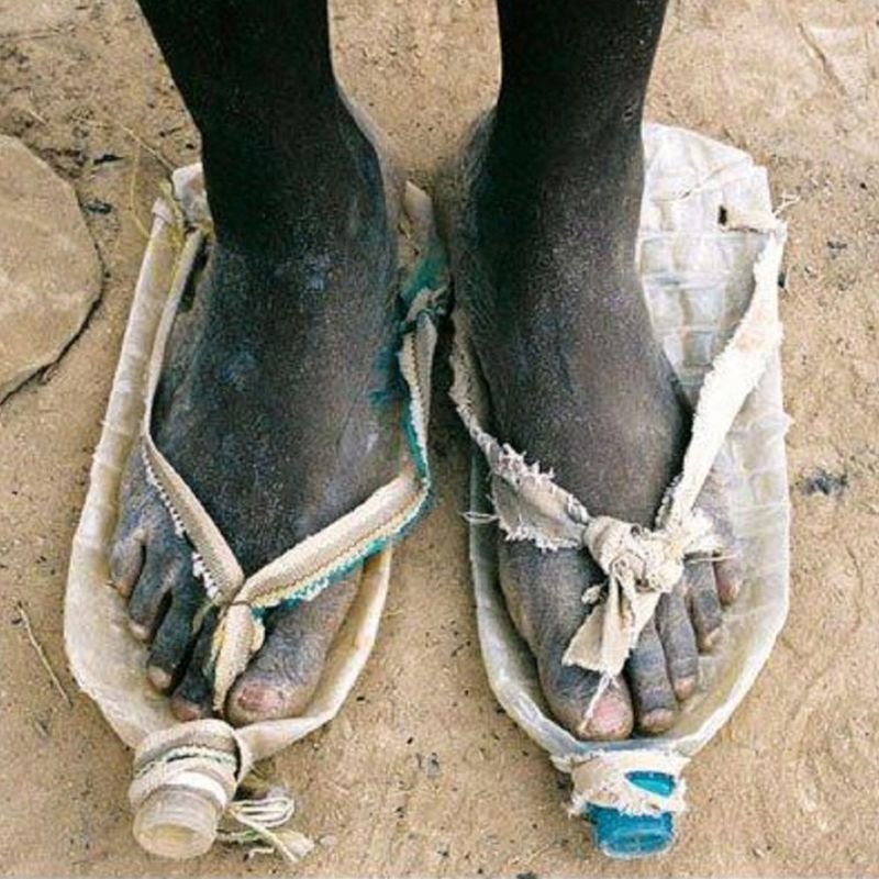 Порванные туфли