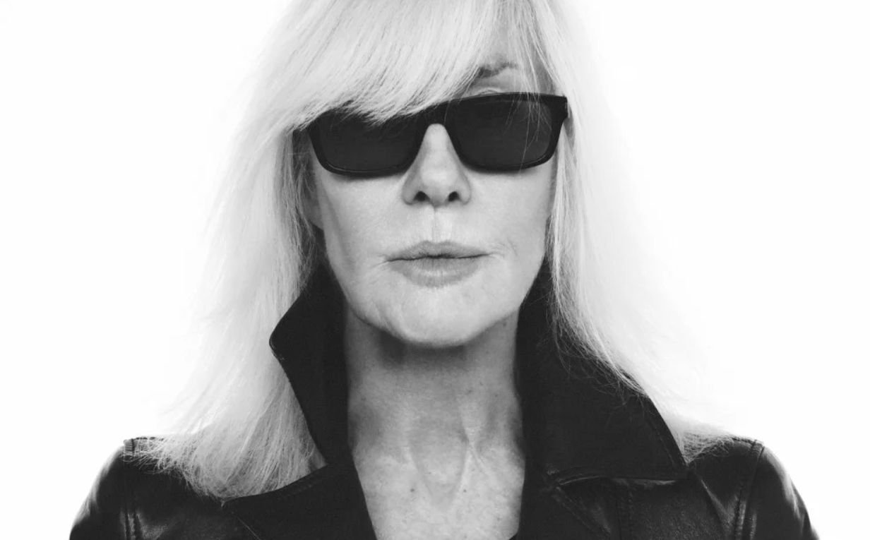 бетти катру в молодости. муза ив сен лоран бетти катру. бетти катру в молодости. бетти катру сейчас. ив сен лоран и бетти катру.