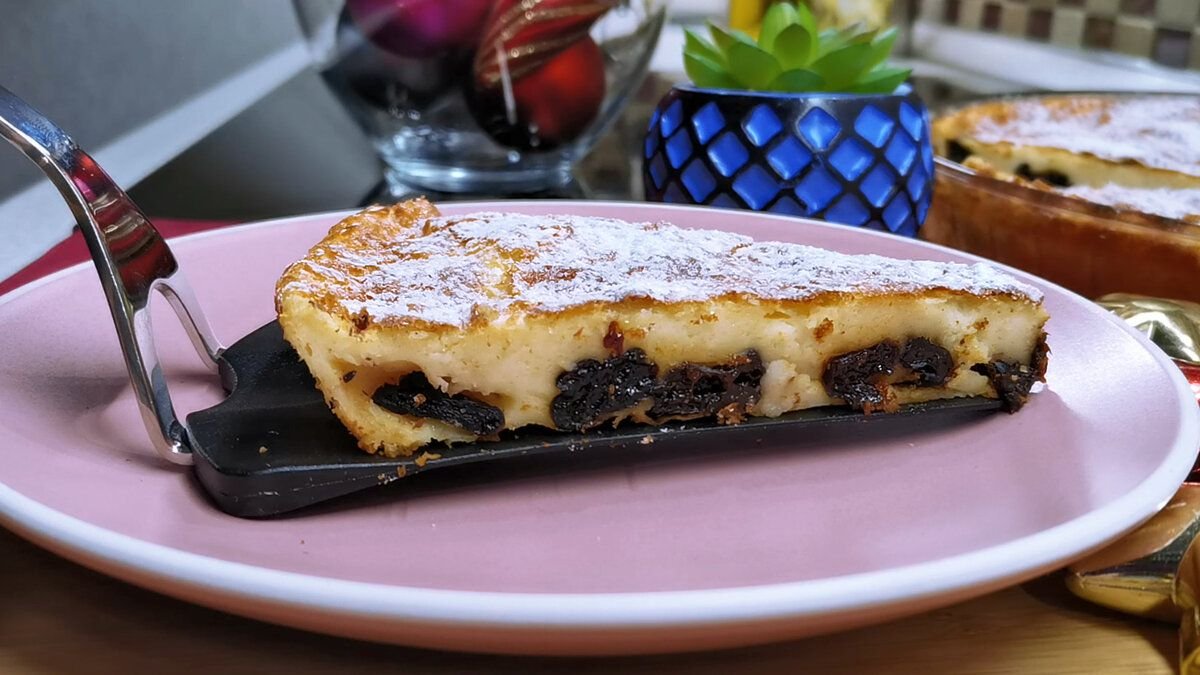 Пирог с черносливом