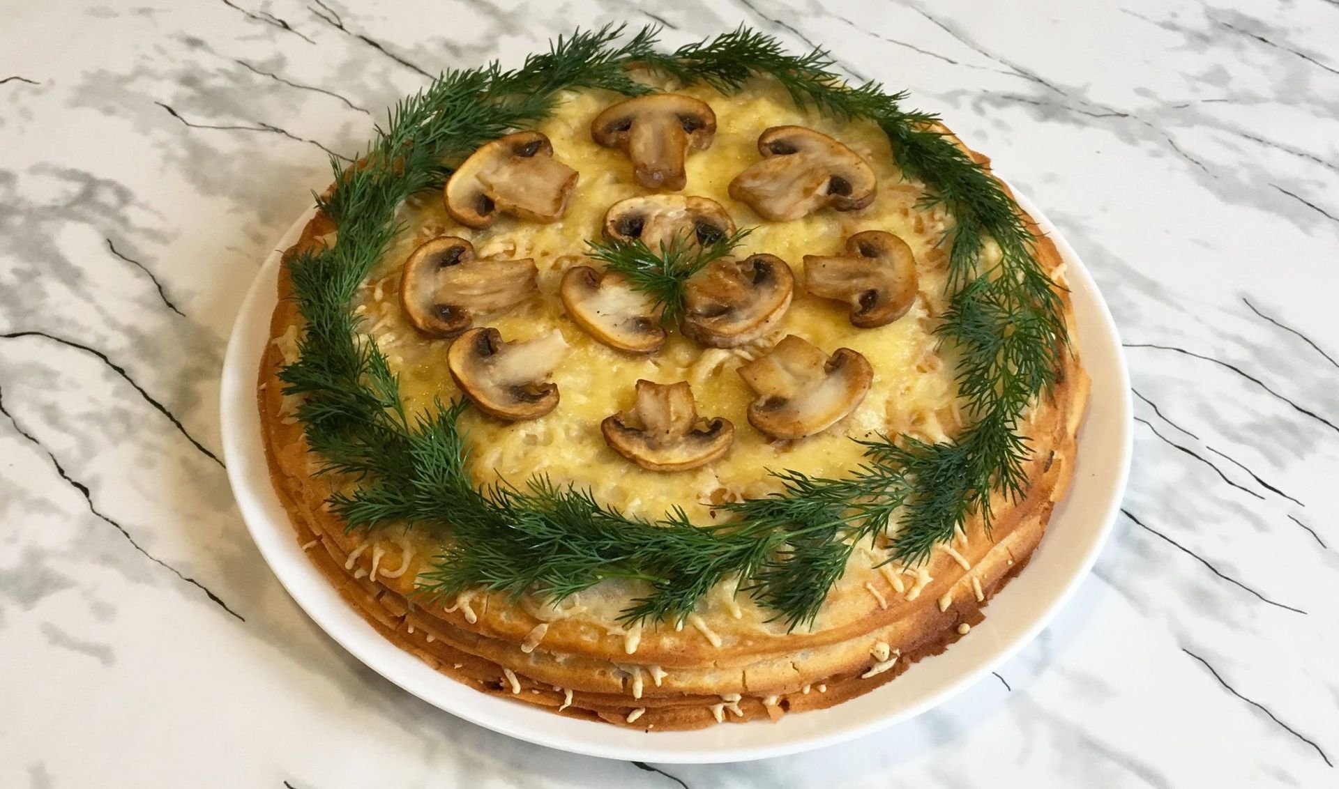 Блины слоями с начинкой