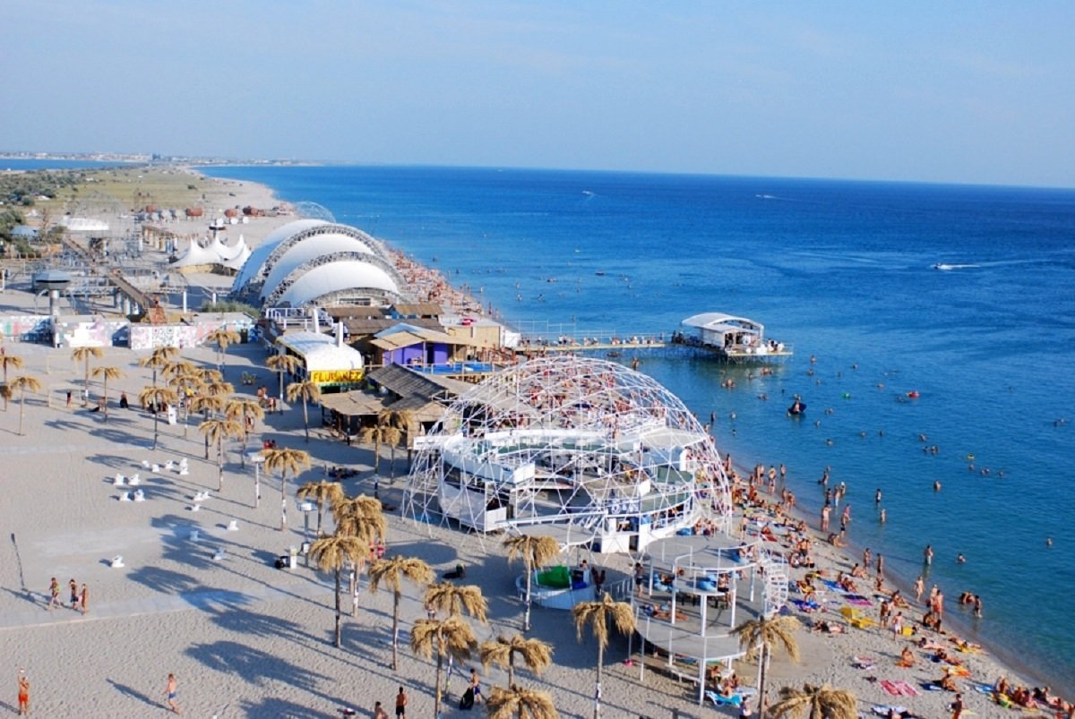 Пляж в селе поповка крым