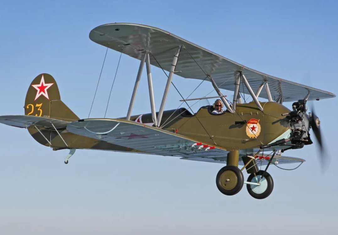 По 2 самолет скорость. Самолет у-2 по-2. Биплан по-2. Самолет an-2 биплан. У-2 самолёт кукурузник.