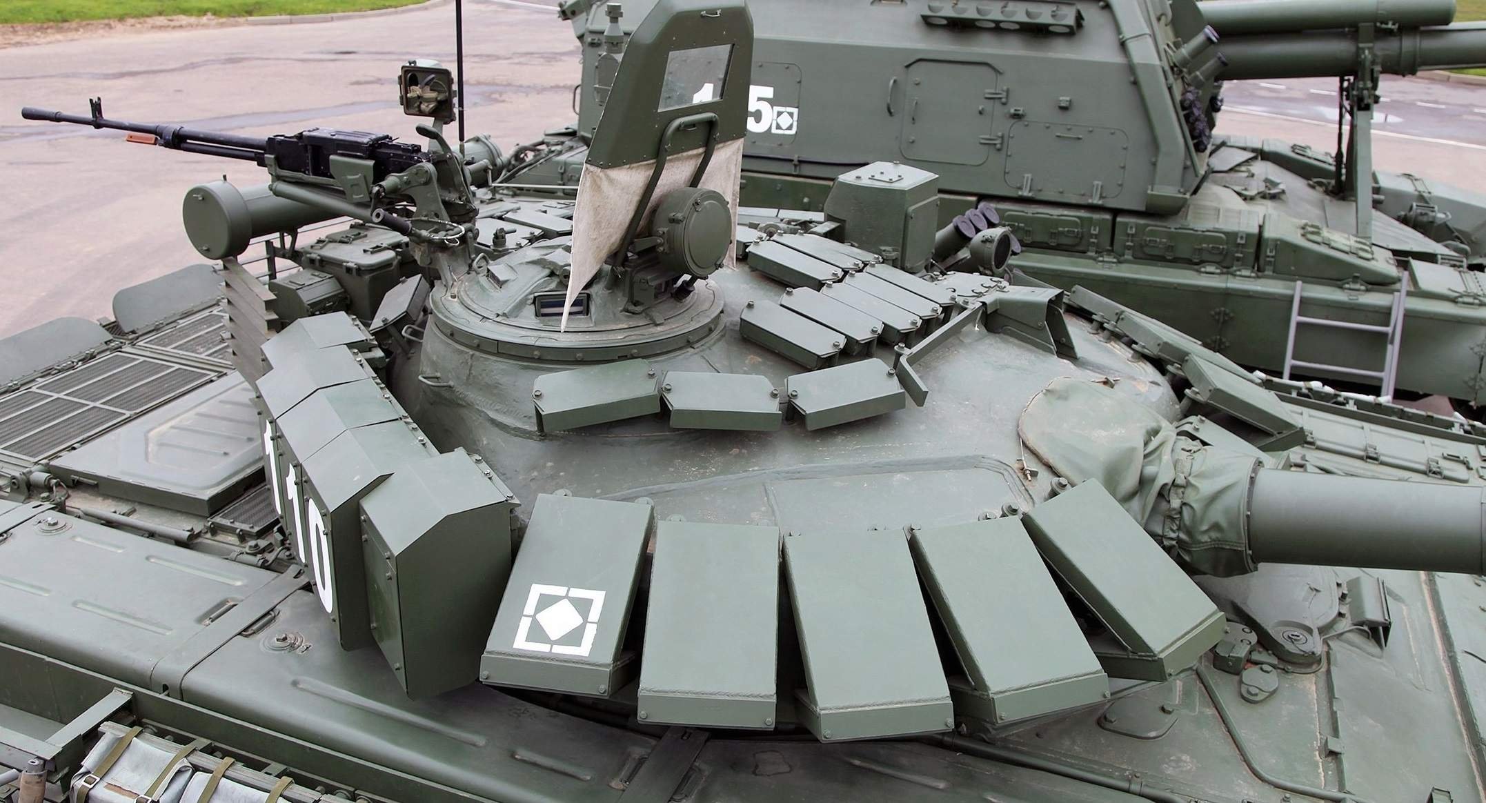 Т б3. Т-72б3 2016. Т-72б3. Танк т72б3. Динамическая защита т-72б3.