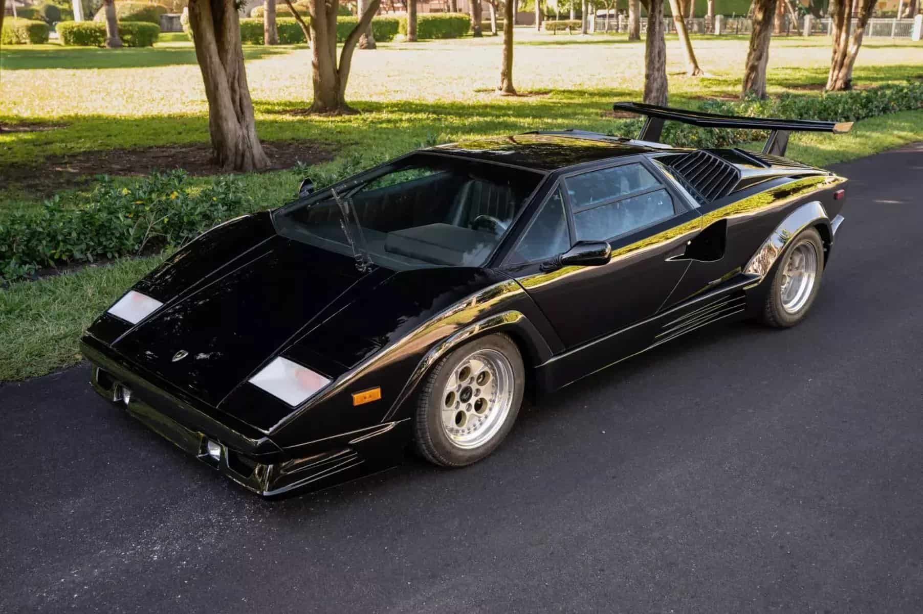 Lamborghini Countach 1988 Black