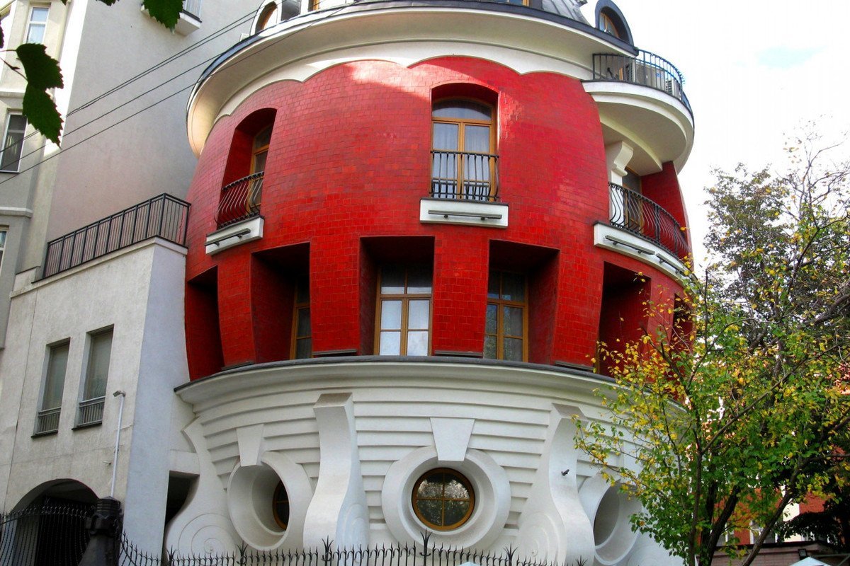 необычный дом москва