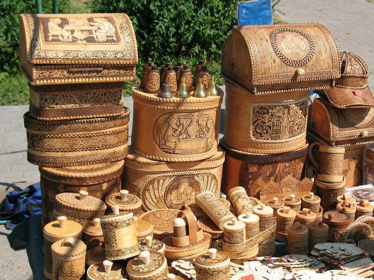 народное ремесло резьба по дереву. промысел резьба по дереву на кубани. берестяной туес. деревянная посуда в древности. братина абрамцево.